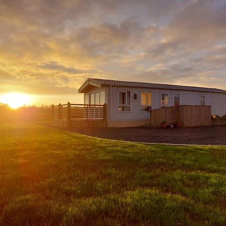 Drumrammer Farm Lodge Ahoghill Bagian luar foto