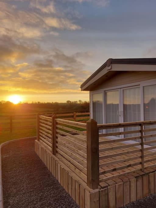 Drumrammer Farm Lodge Ahoghill Bagian luar foto
